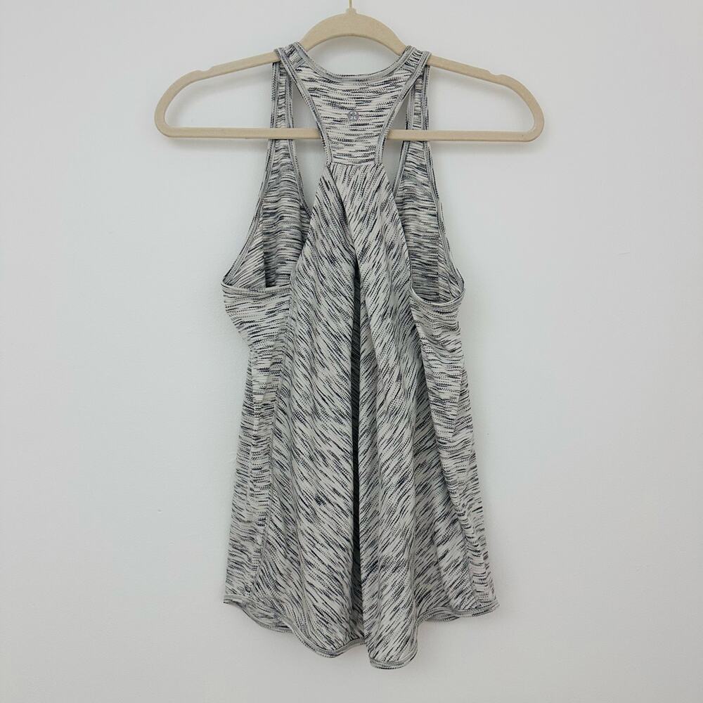 Lululemon Womens 6 Essential Tank Tiger Space Dye Black White Racer Back - Picture 4 of 5